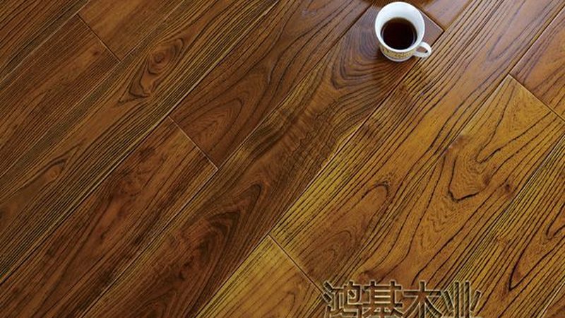 成都地板养护上门服务：价格因素及注意事项